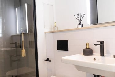 1 bed studio, John Street, Merchant City, Glasgow, G11JF - Image 3